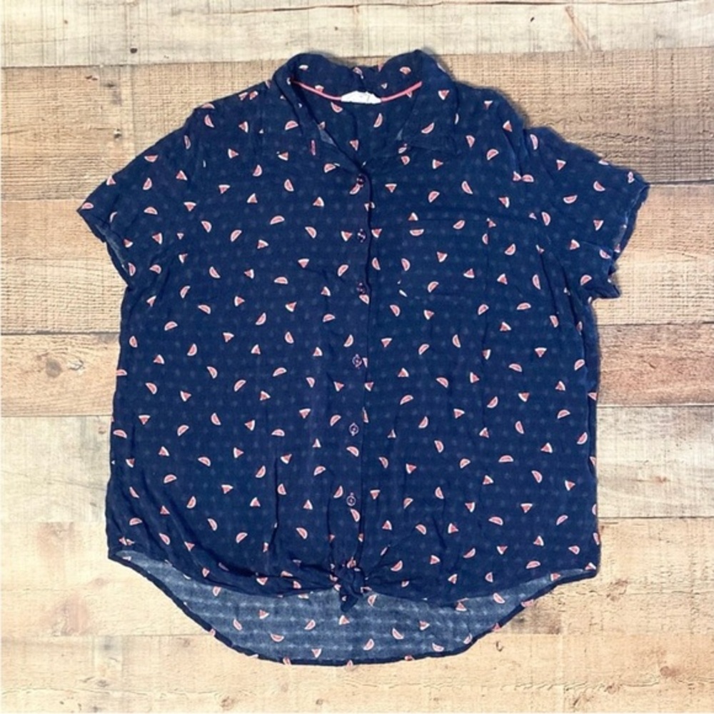 Westport Women 1X Navy Blue Watermelon‎ Print Tie Front Rayon Button Down Top
